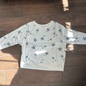 star crewneck!